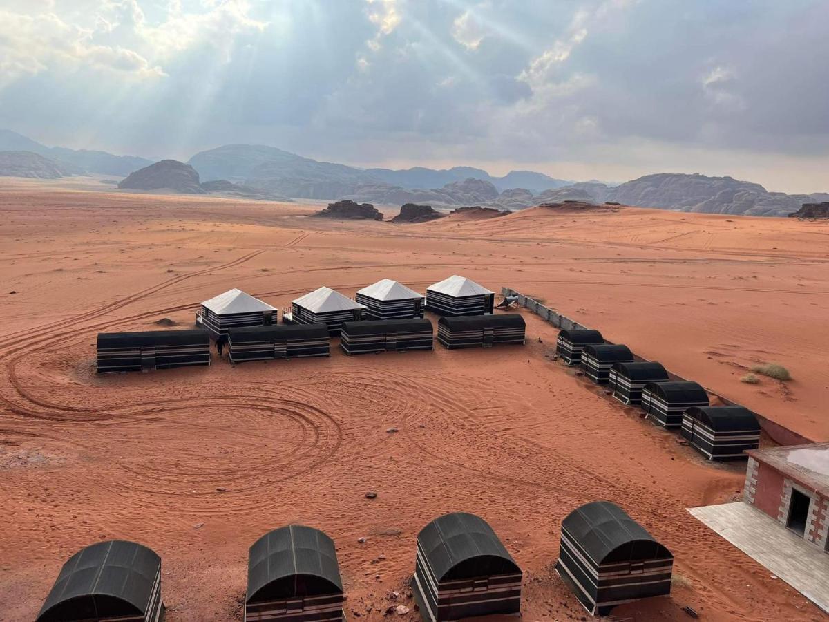 Wadi Rum Candles Camp エクステリア 写真
