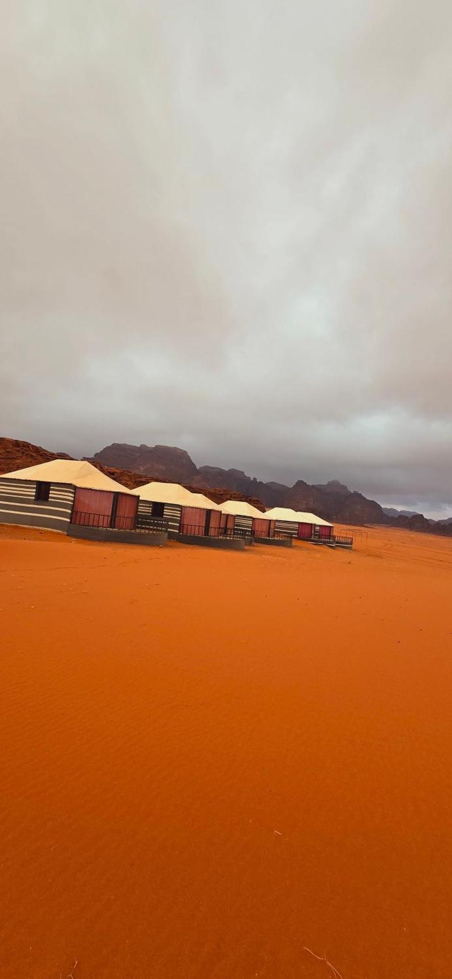 Wadi Rum Candles Camp エクステリア 写真