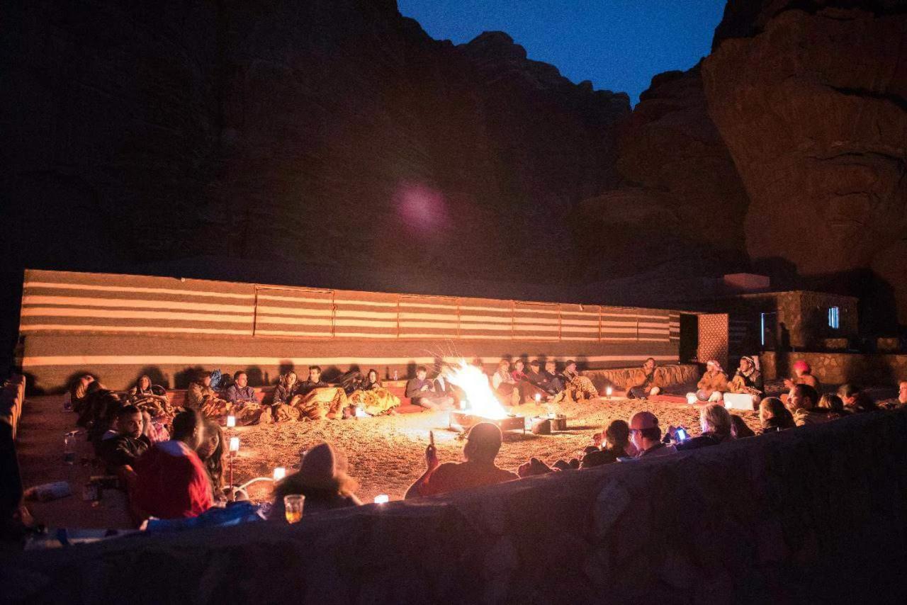 Wadi Rum Candles Camp エクステリア 写真