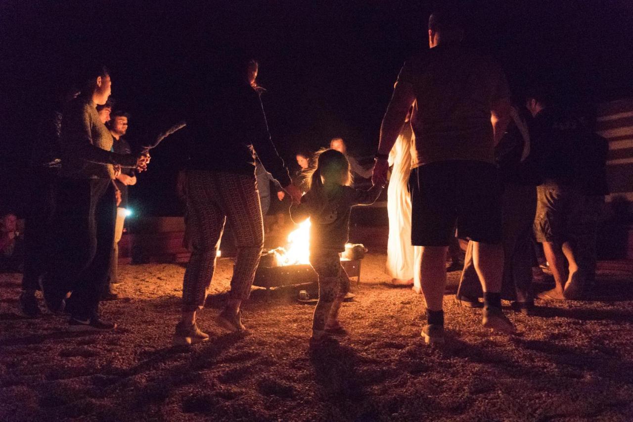 Wadi Rum Candles Camp エクステリア 写真
