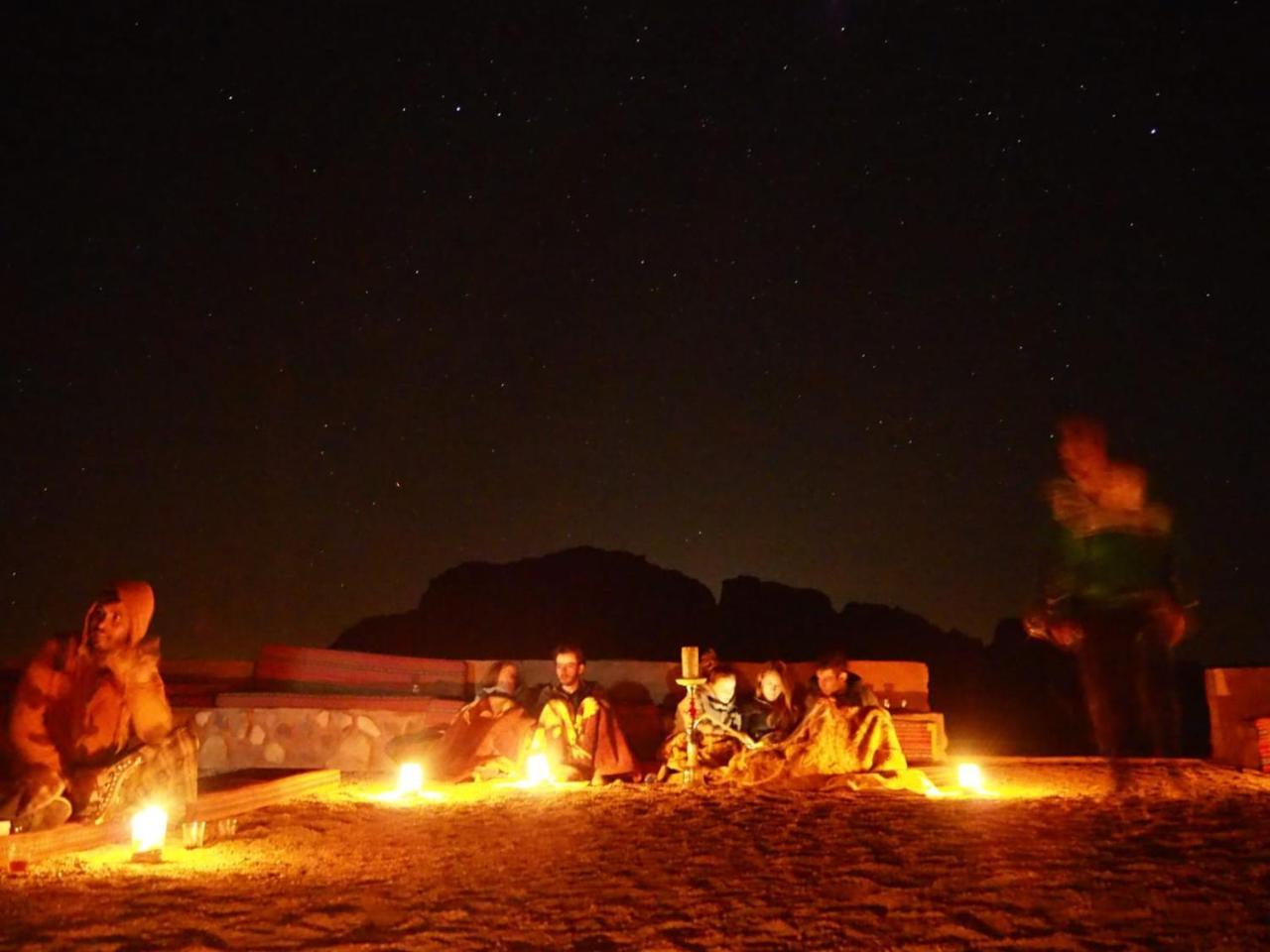 Wadi Rum Candles Camp エクステリア 写真