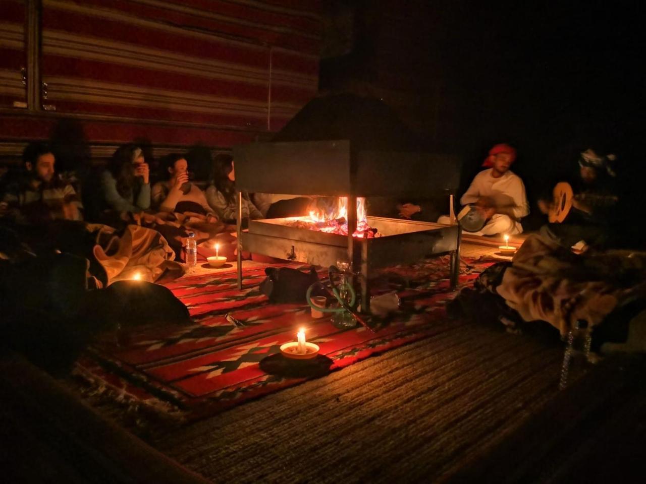 Wadi Rum Candles Camp エクステリア 写真